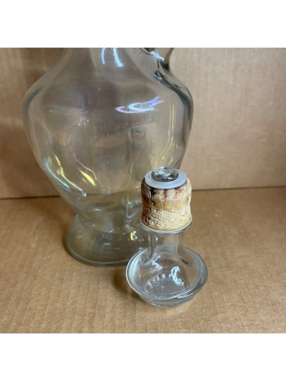 Vintage Clear Glass Wine Decanter 12” Cruet Style with Cork Glass Stopper & Hand - Picture 5 of 8